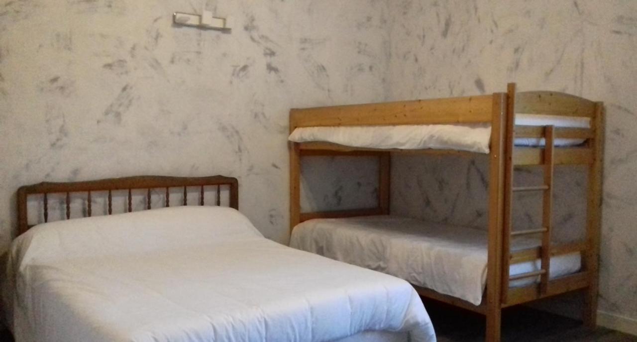 La Cremaillere Hotel Miremont  ภายนอก รูปภาพ